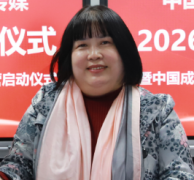 更是一个打通“展会+厂商+卖经销商”财产链资本